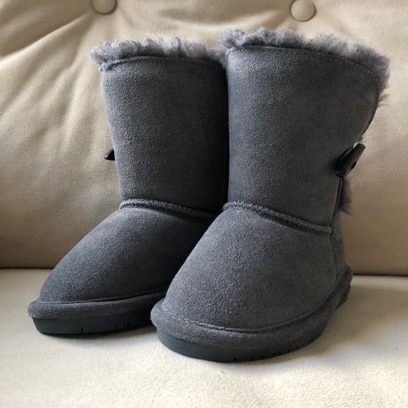 BearPaw Other - Toddler bear paw boots NWOT